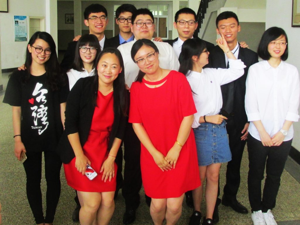 KL Program Manager Rita Li (front R) with Pinghu campus staff and students