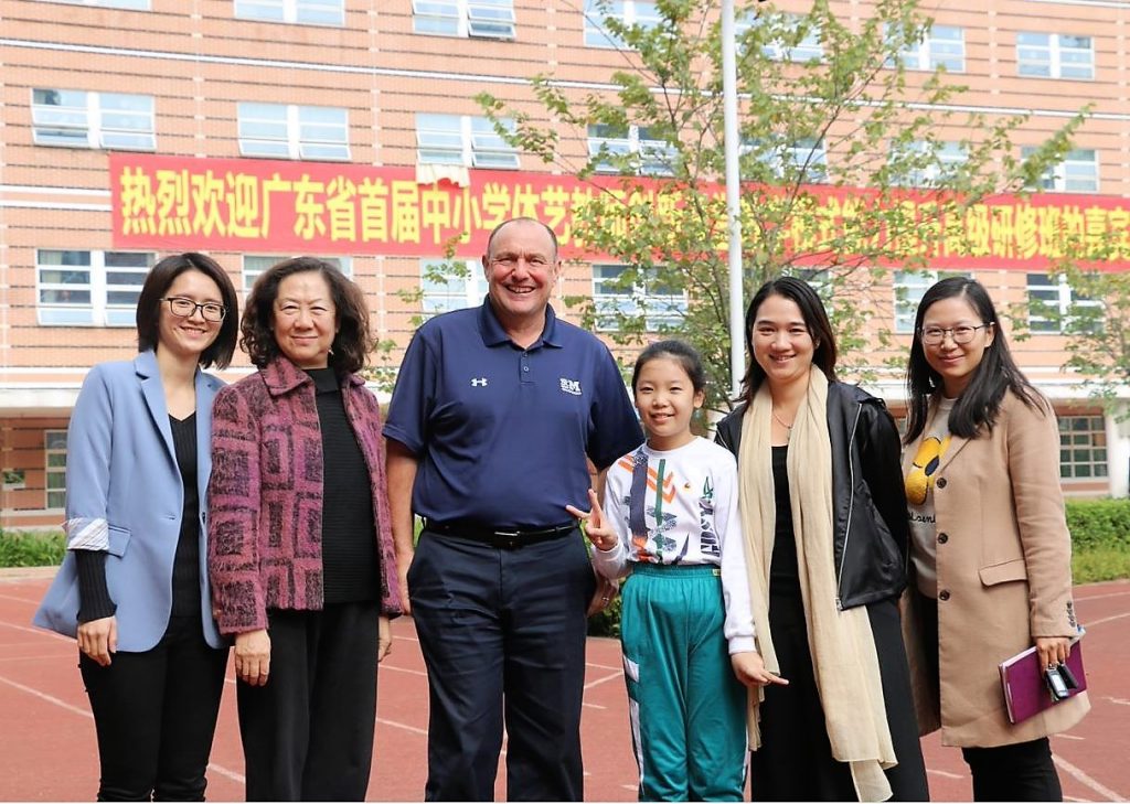 Frank Phillips Meets With Shunde School Leaders to Discuss Integrating Chinese and American Pedagogical Approaches