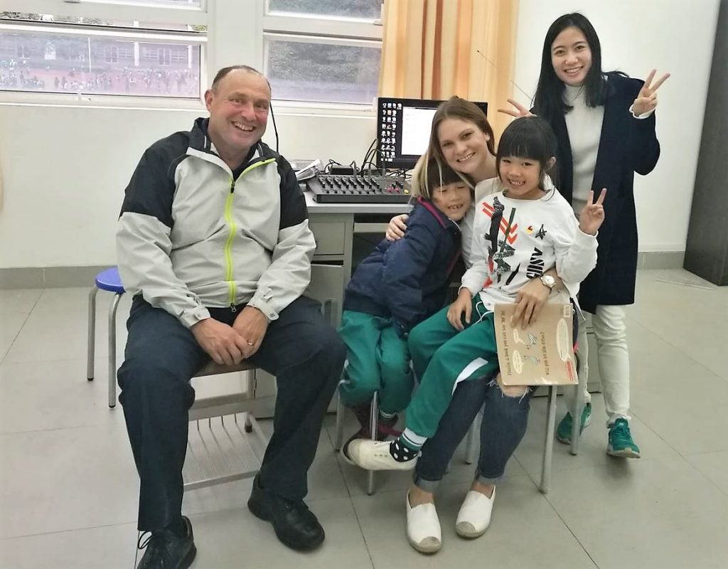 Frank Phillips Visits Shunde Elementary Radio Program